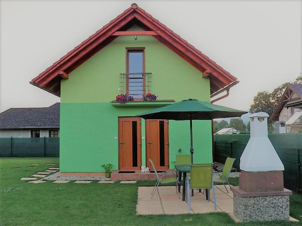Green Cottage Besenova Luaran gambar