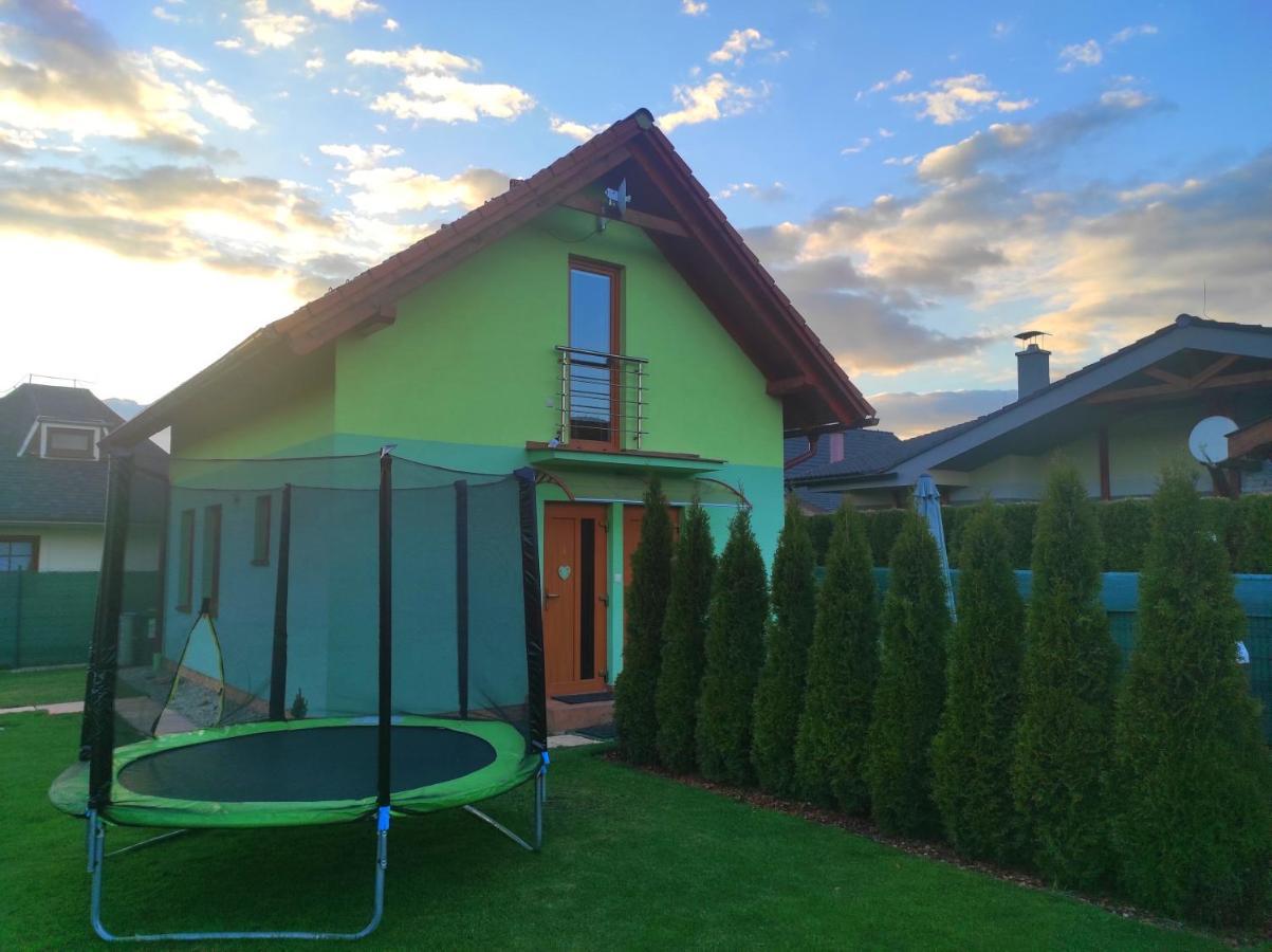 Green Cottage Besenova Luaran gambar